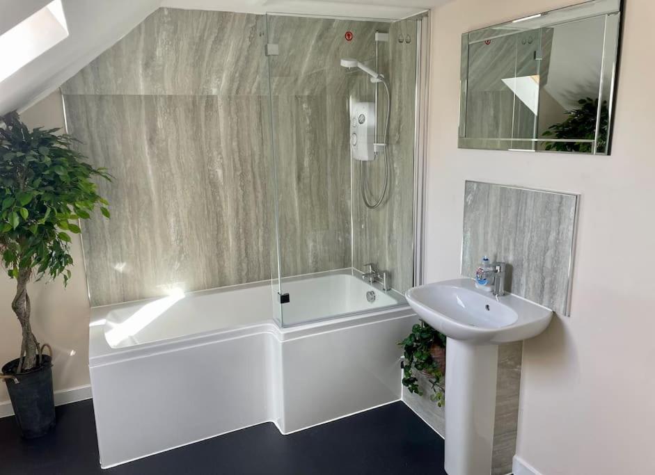 Stewarton Vennel Street Apartments מראה חיצוני תמונה